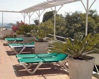 Albergue A Pousada Residencial Parque Funchal