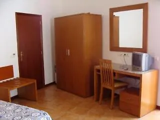 Residencial Parque Hostel Funchal  Portugal